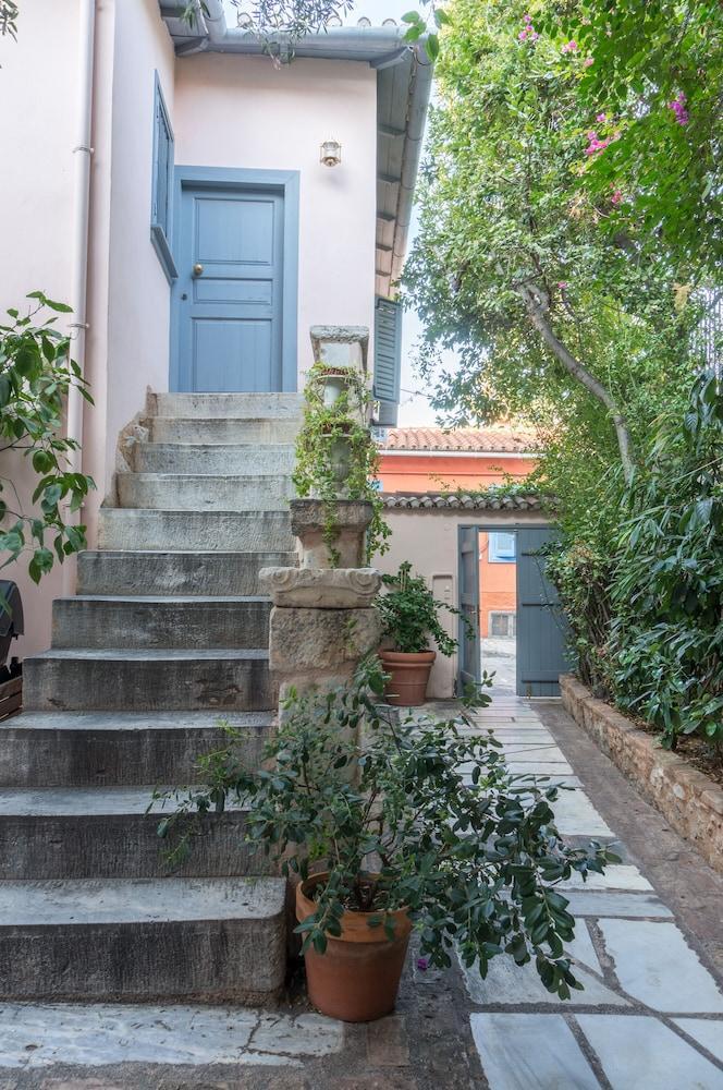 Acropolis Villa In Plaka 아테네 외부 사진